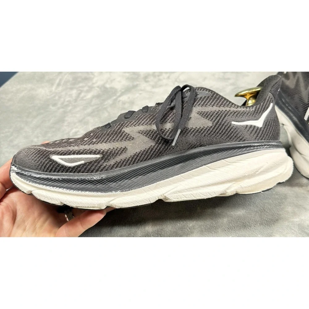 Hoka One One Clifton 9 Shoes Womens Size 12 Black‎ Running Sneakers 1127896